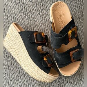 Skechers Cali Brit Mood Shifter Platform Sandal in
Black Size 8 Women’s